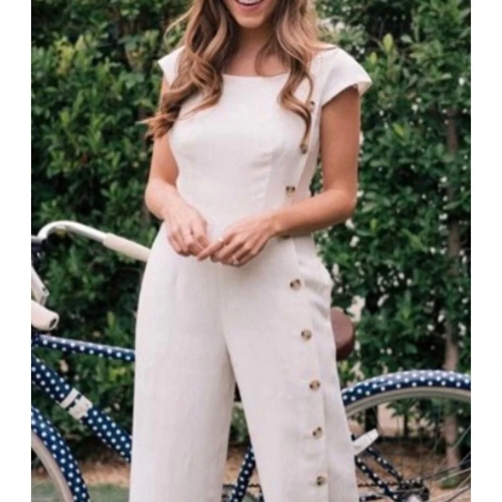 Gal Meets Glam Collection Ivory Wide Leg Side Button Jumpsuit K0393M Size 2‎ NEW